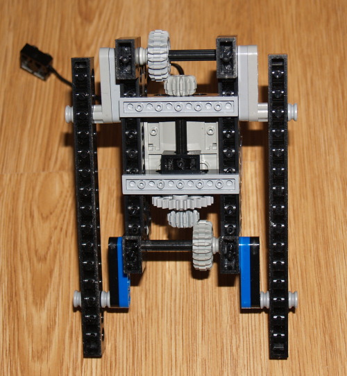 Robot Square - Basic Walker - Robot Square